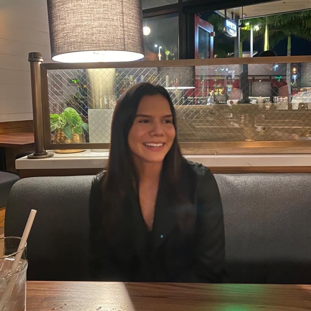 Meet your Posher, Gabi